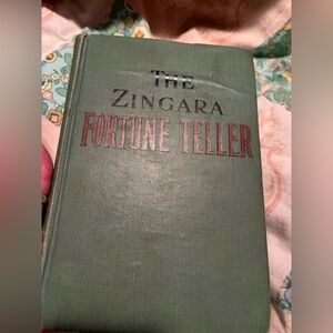 Zingara fortune teller